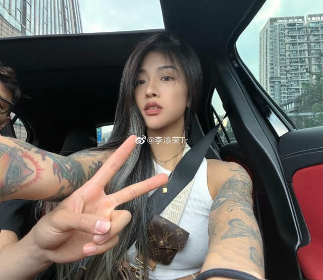 亚洲成a人在线观看